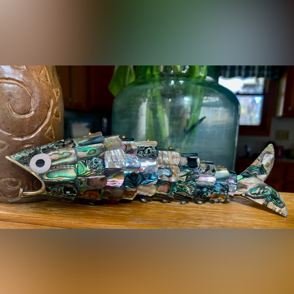 Vintage Abalone Fish Bottle Opener - Picture 6 of 6